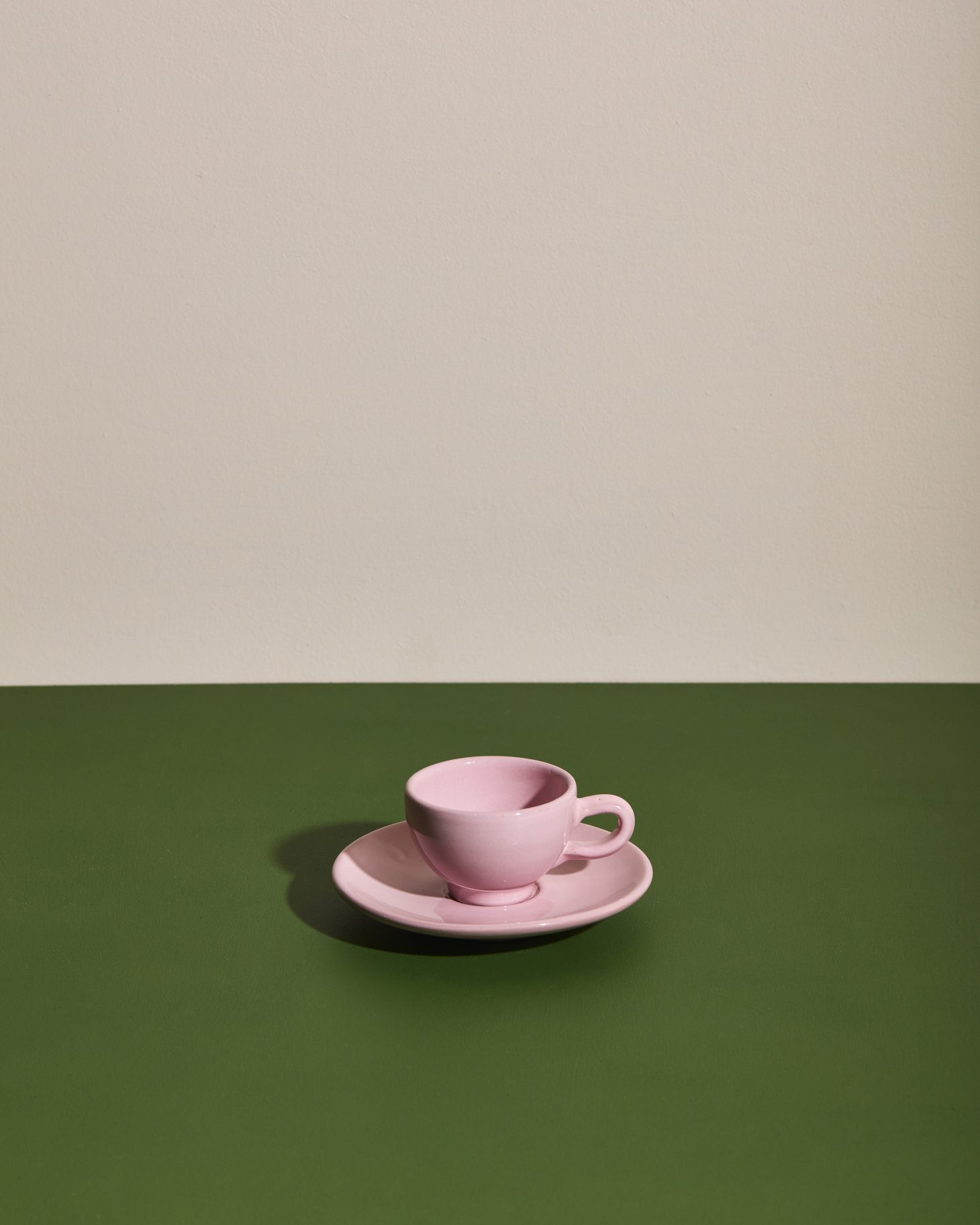 filiżanka różowa ceramiczna