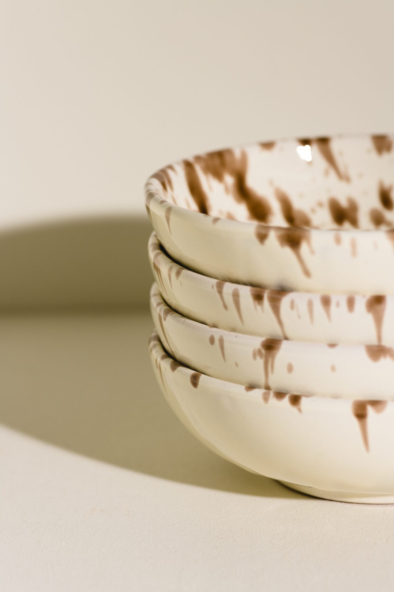 miseczka brązowa ceramiczna