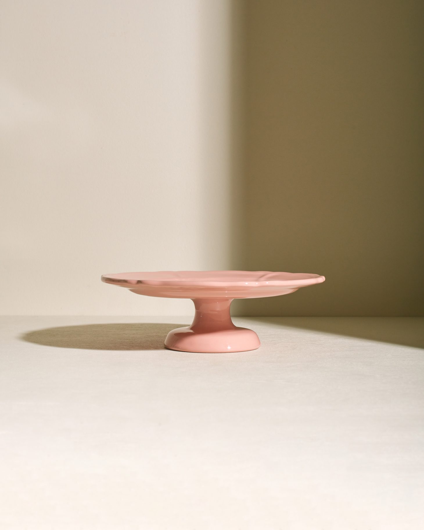 patera ceramiczna różowa