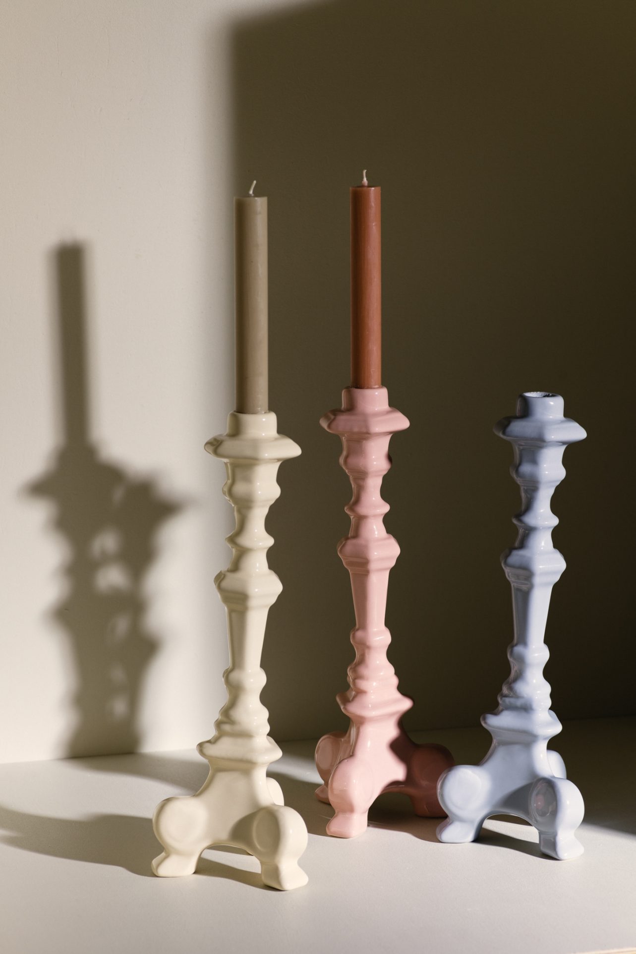świecznik ceramiczny kremowy