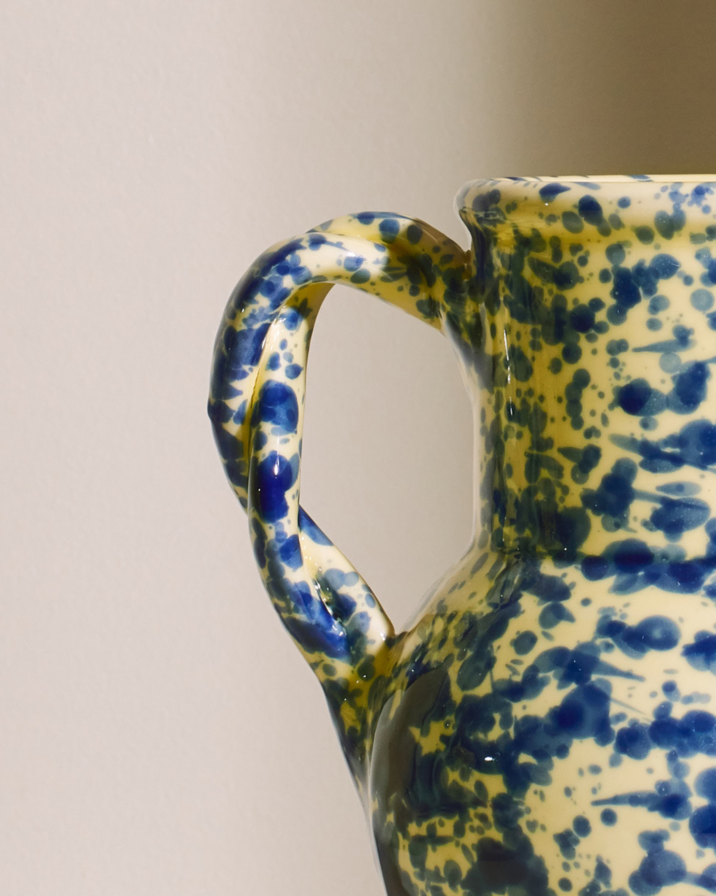 wazon ceramiczny niebieski